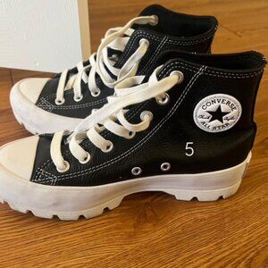 Converse Women's Wmns Chuck Taylor All Star Lugged Leather High